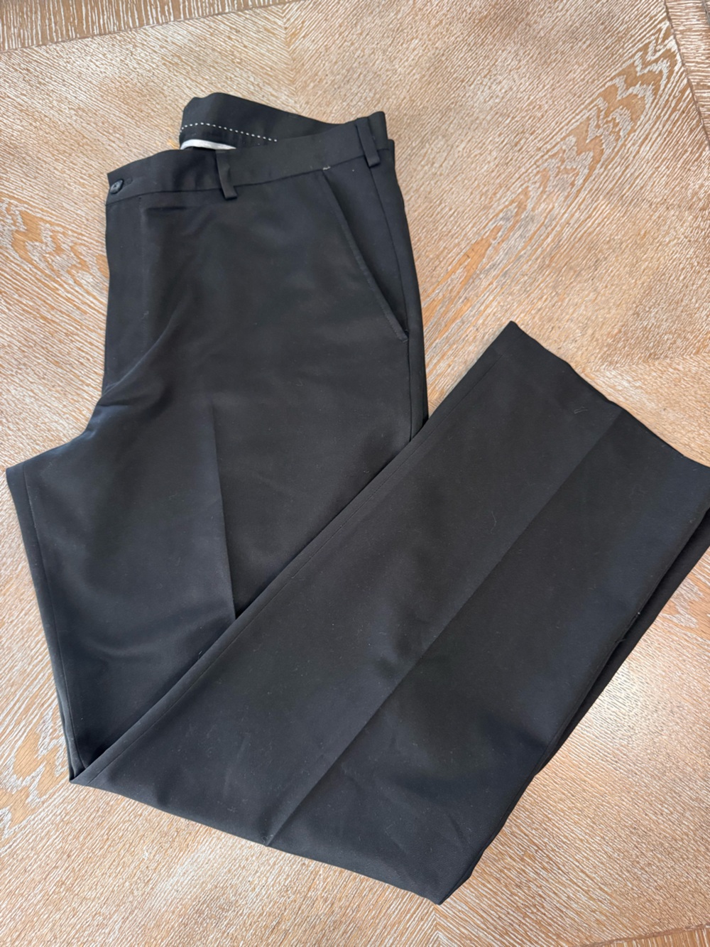 Van Heusen Black Dressed Pants Straight Fit Size 38X32 100% Polyester - 4098